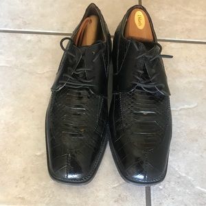 Stacy Adams dress shoe